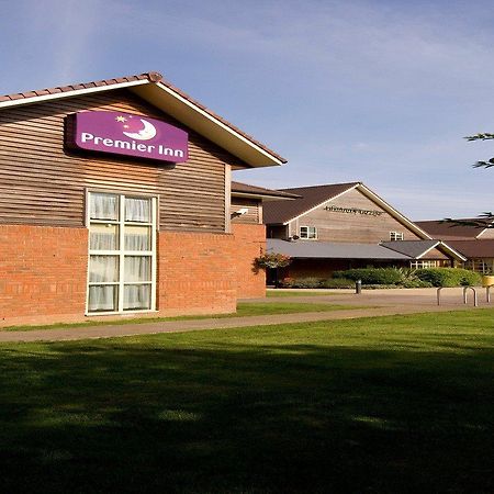 Premier Inn Tewkesbury Exteriör bild